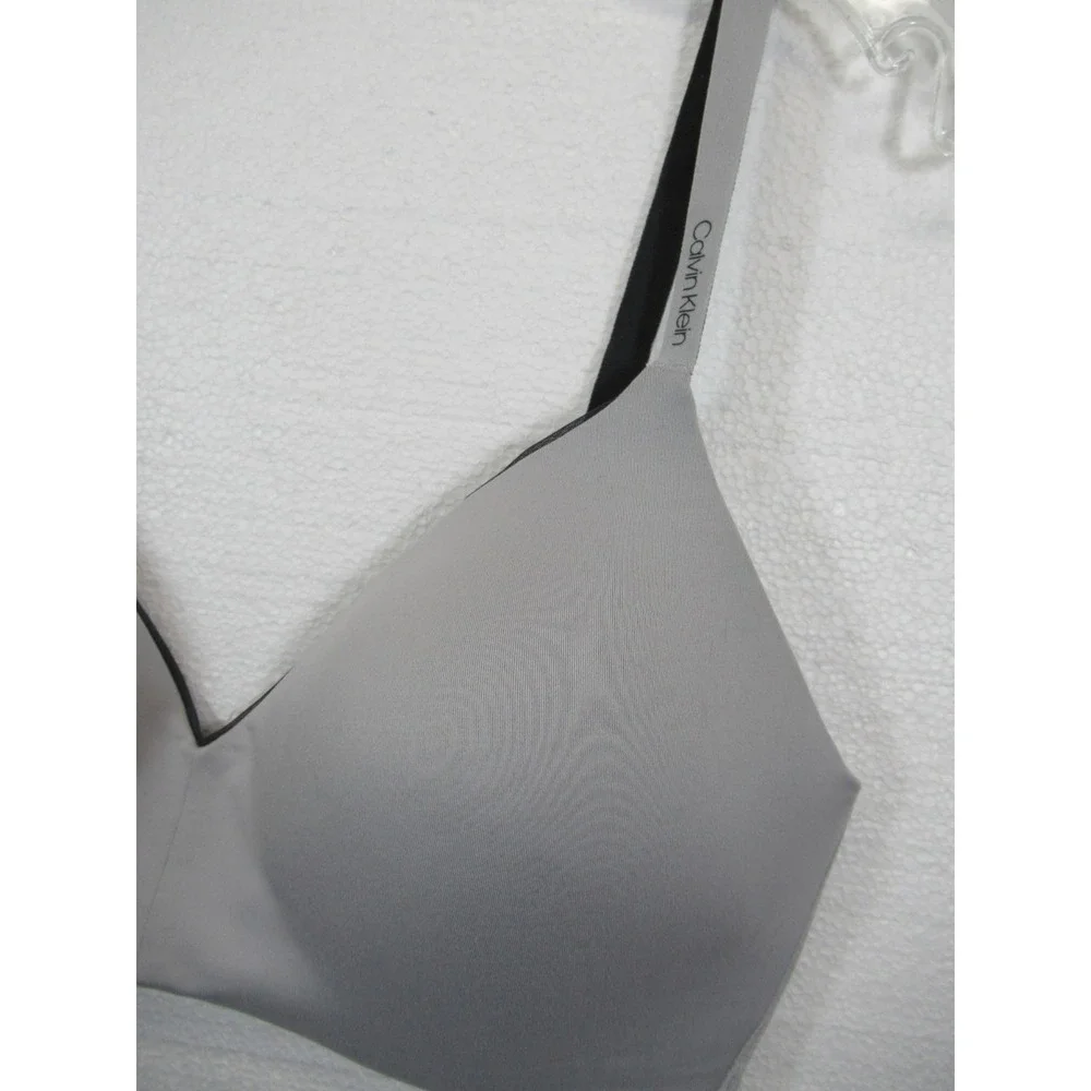 Calvin Klein T-Shirt Bra Large Gray Wireless Lightly Lined QP2931S